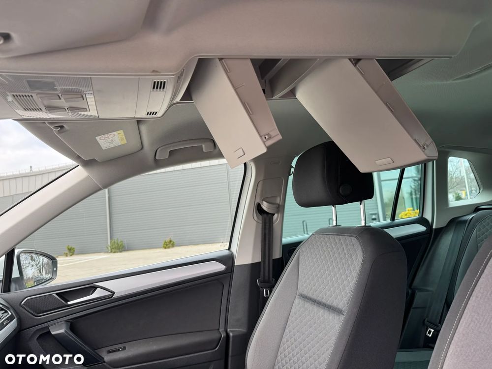 Volkswagen Tiguan - 14