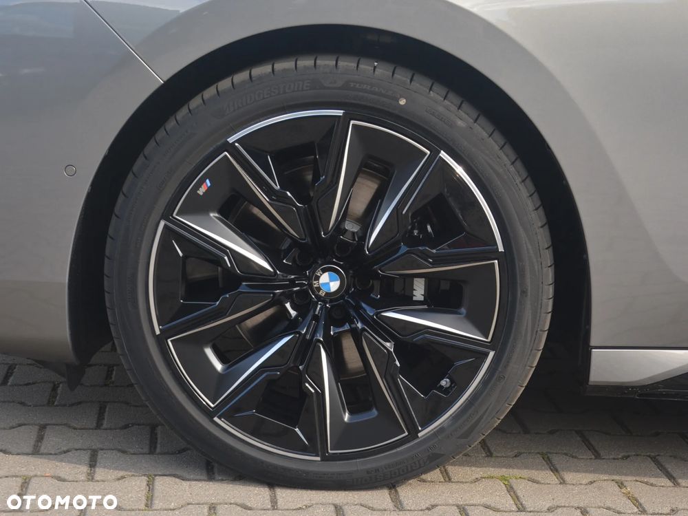 BMW Seria 7 740d xDrive mHEV M Sport sport - 26