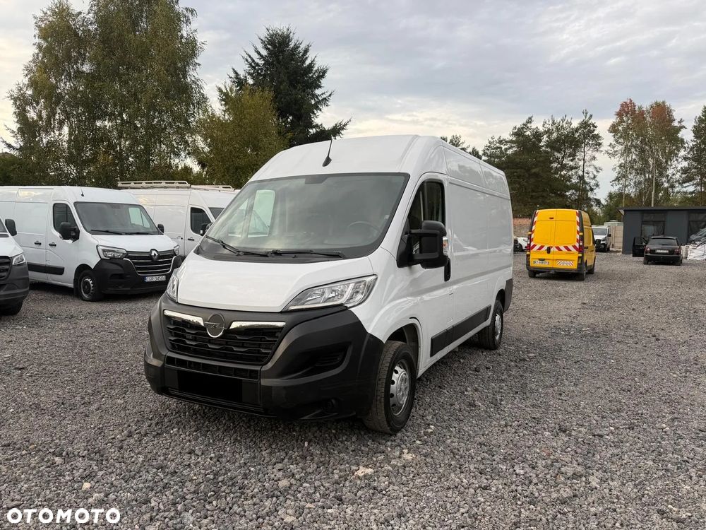 Opel Movano