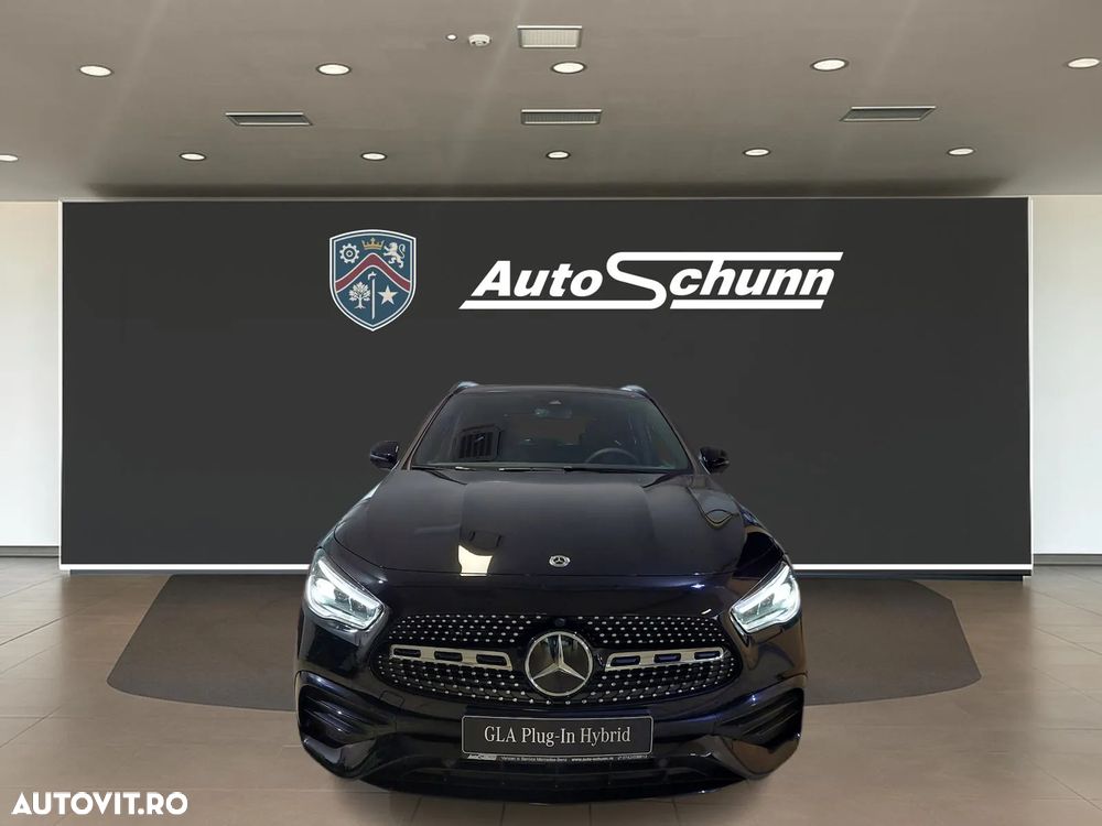 Mercedes-Benz GLA - 2