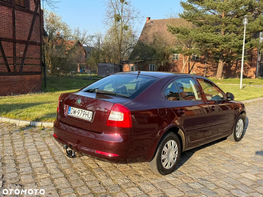 Skoda Octavia 1.4 TSI Ambiente - 10