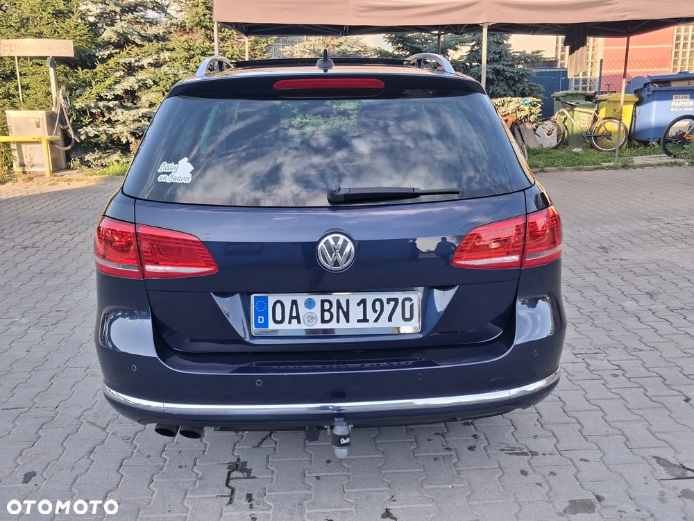Volkswagen Passat 2.0 TDI BlueMotion Technology Highline - 13