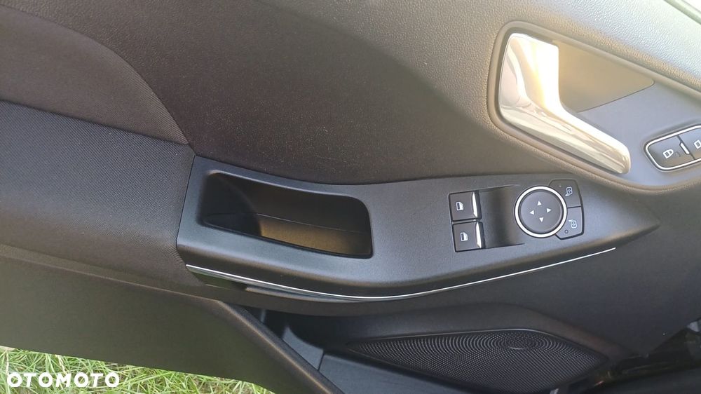 Ford Fiesta 1.0 EcoBoost Hybrid S&S ACTIVE X - 8