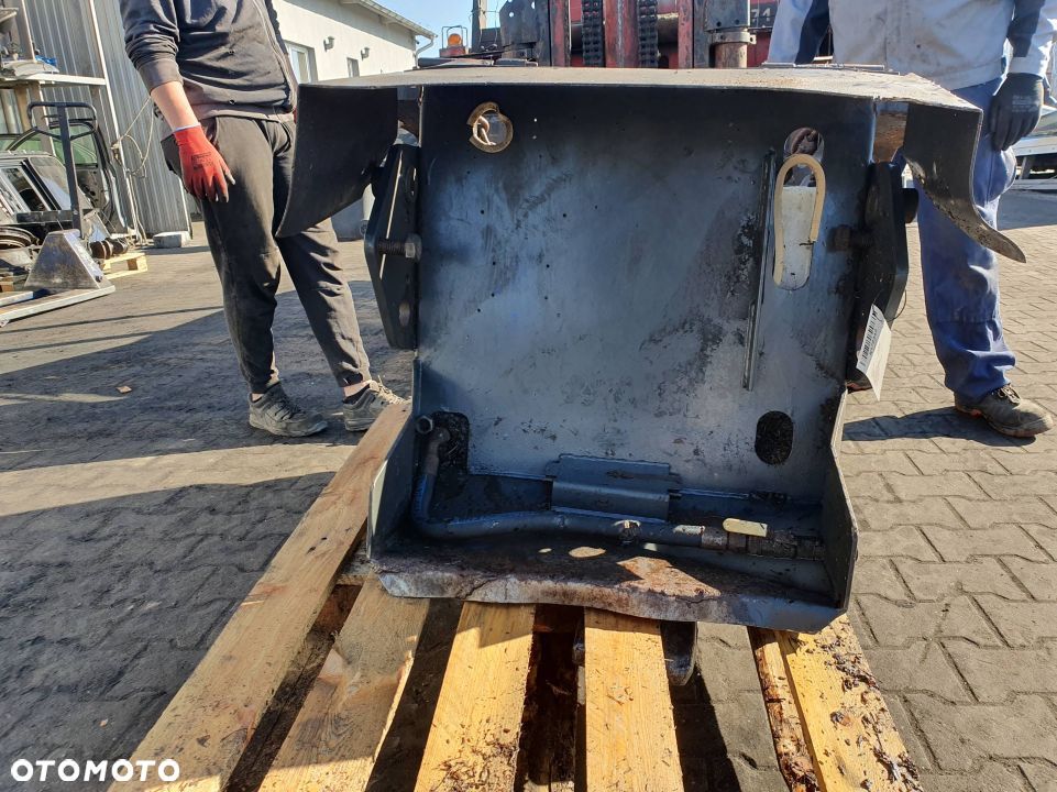 ZBIORNIK PONSSE BEAVER OLEJU PRZÓD - 4