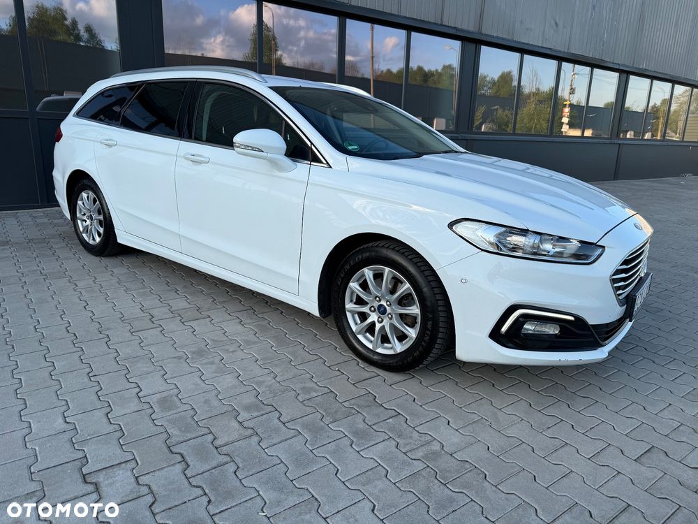 Ford Mondeo 2.0 TDCi Titanium PowerShift - 9