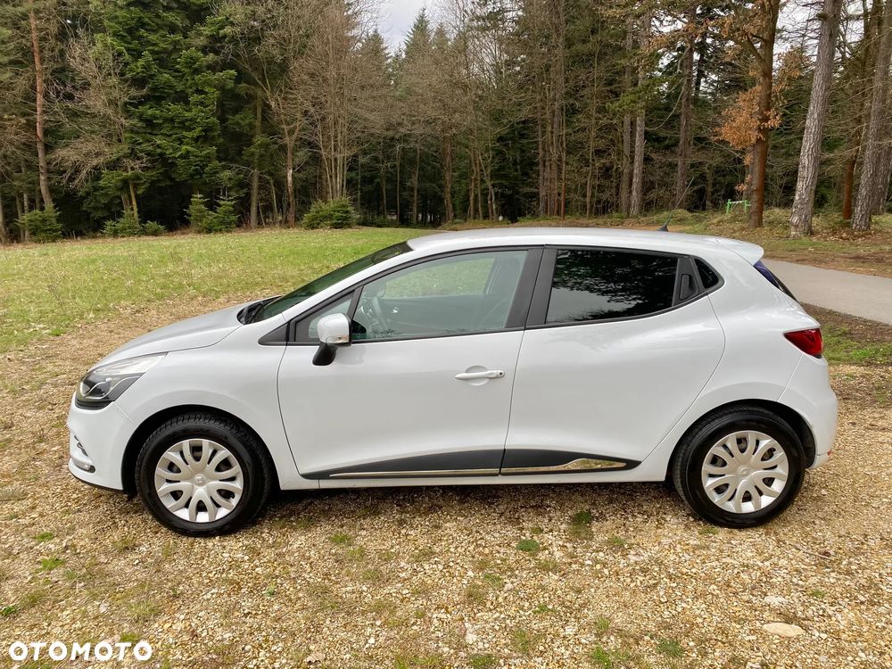 Renault Clio 1.2 16V Alize - 2