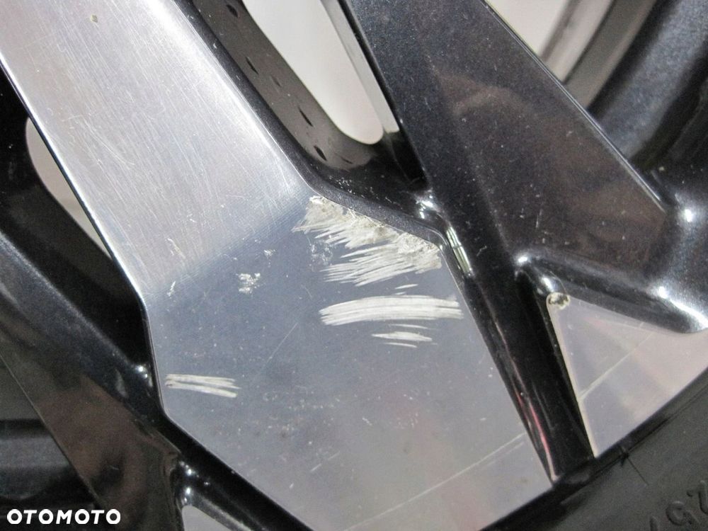 Koła felgi opony PEUGEOT 3008 II R18 MS 5MM - 15