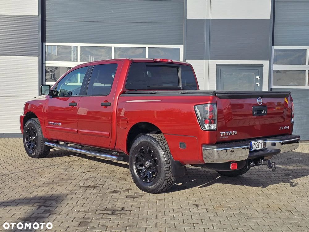 Nissan Titan 5.6 V8 SE Crew Cab - 13