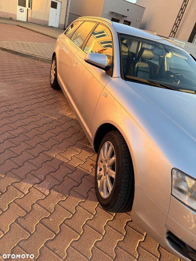 Audi A6 Avant - 4
