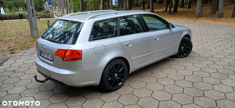 Audi A4 Avant 2006 photo 4