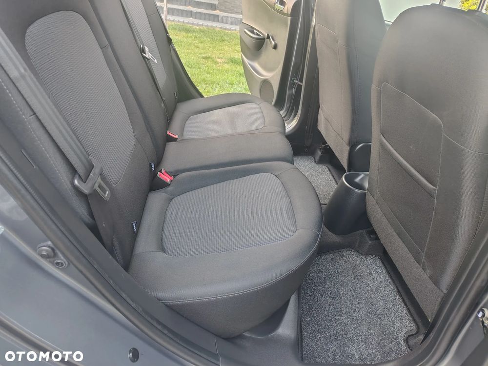 Hyundai i20 1.2 Fifa World Cup Edition - 16