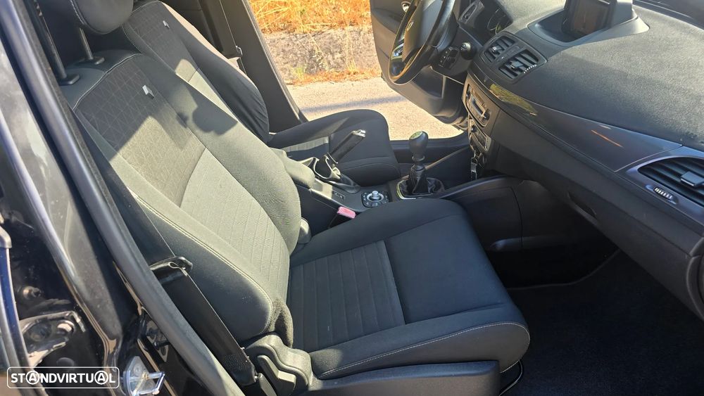Renault Mégane Sport Tourer 1.5 dCi Limited SS - 23