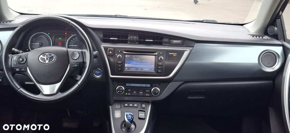Toyota Auris - 13