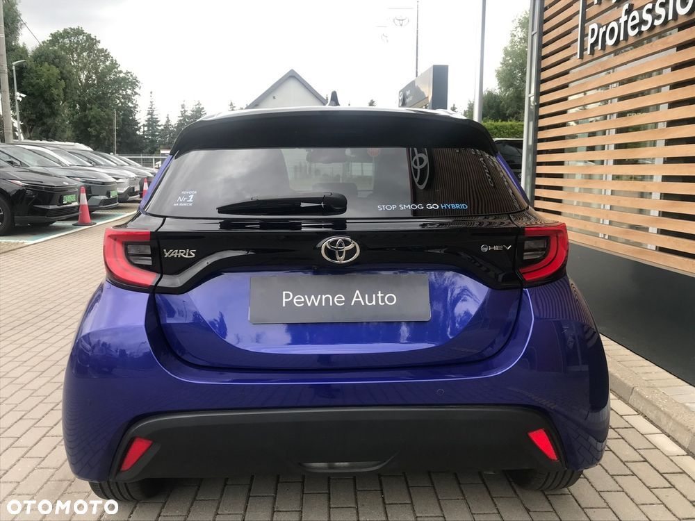 Toyota Yaris Hybrid 1.5 Style - 6