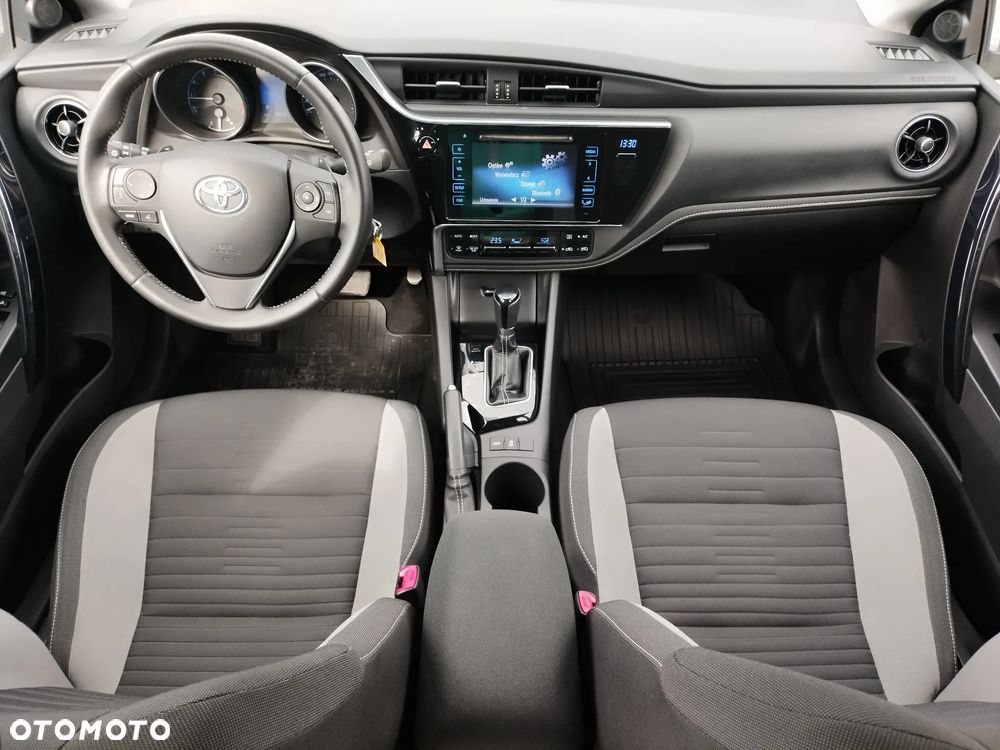 Toyota Auris 1.6 Premium MS - 5