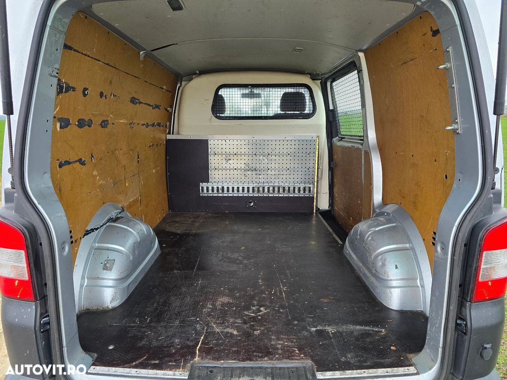 Volkswagen Transporter T5 7FD112/WF2/ZBT/1T3 BMT - 13