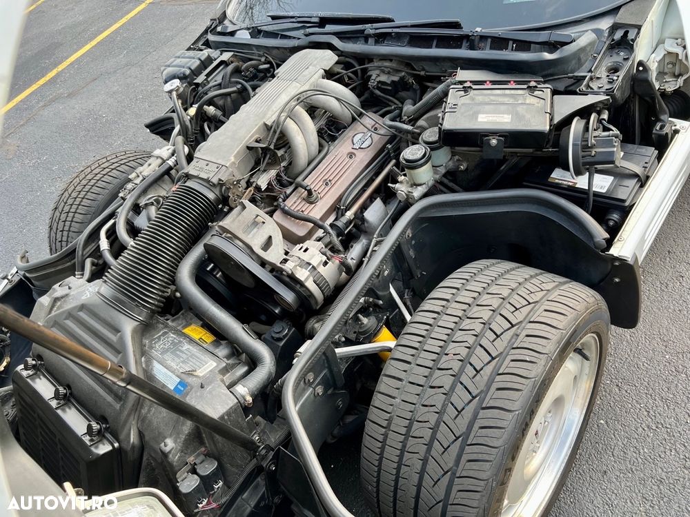 Chevrolet Corvette - 28