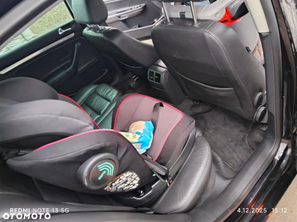 Volkswagen Jetta 2.0 TDI DPF Sportline - 19