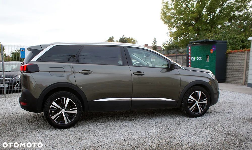Peugeot 5008 2018 photo 5
