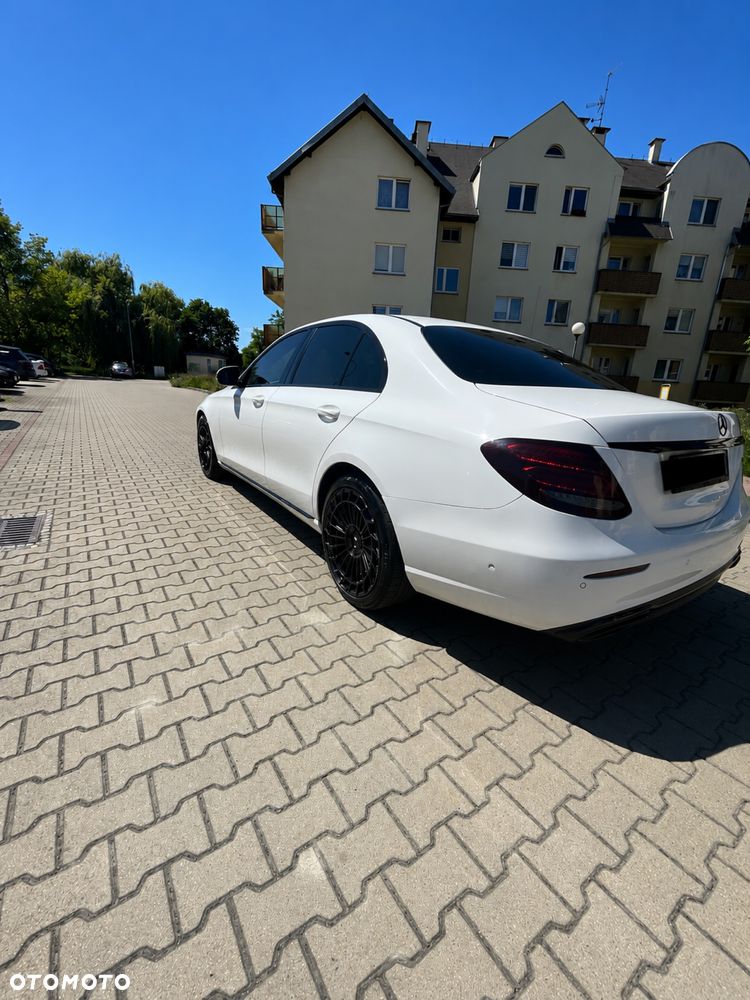 Mercedes-Benz Klasa E - 3