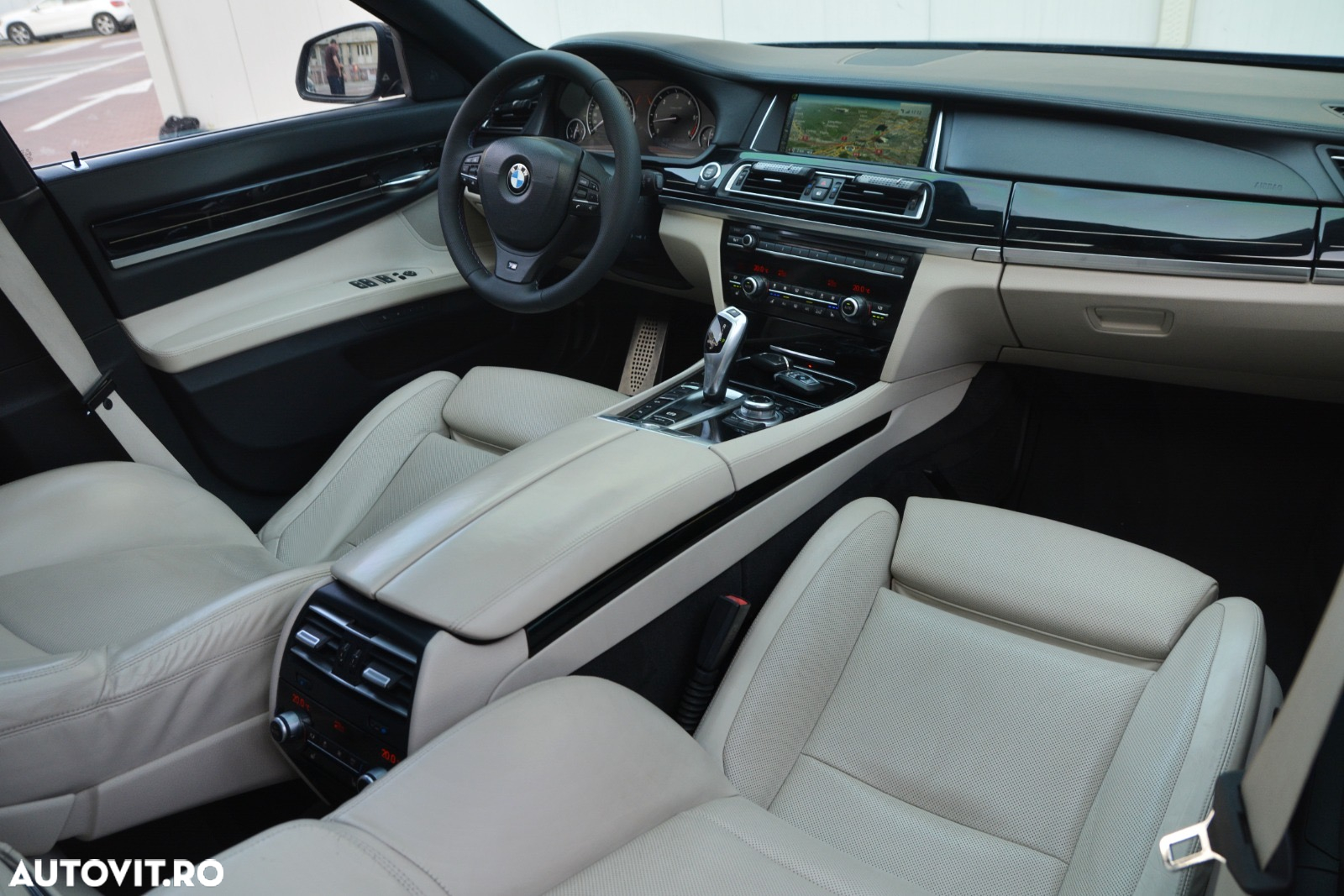 BMW Seria 7 750d xDrive - 15