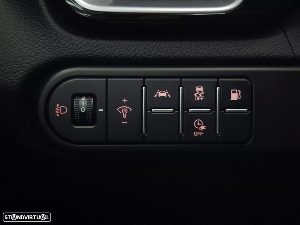 Kia XCeed 1.6 GDi PHEV Tech - 31