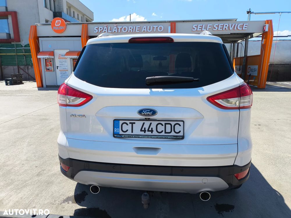 Ford Kuga - 5