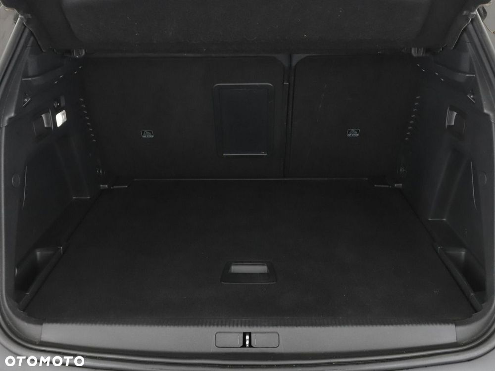 Peugeot 3008 - 21