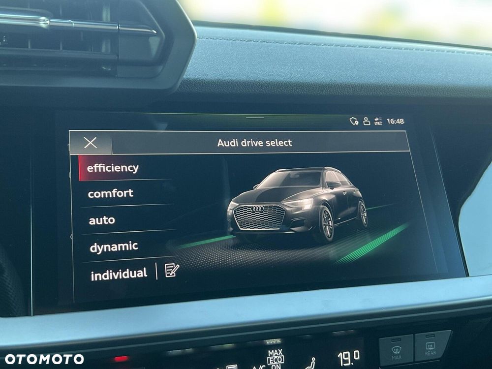 Audi S3 Sportback - 28