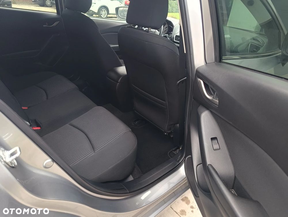 Mazda 3 2.0 Skyenergy EU6 - 10