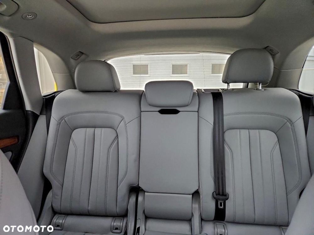 Audi Q5 - 10