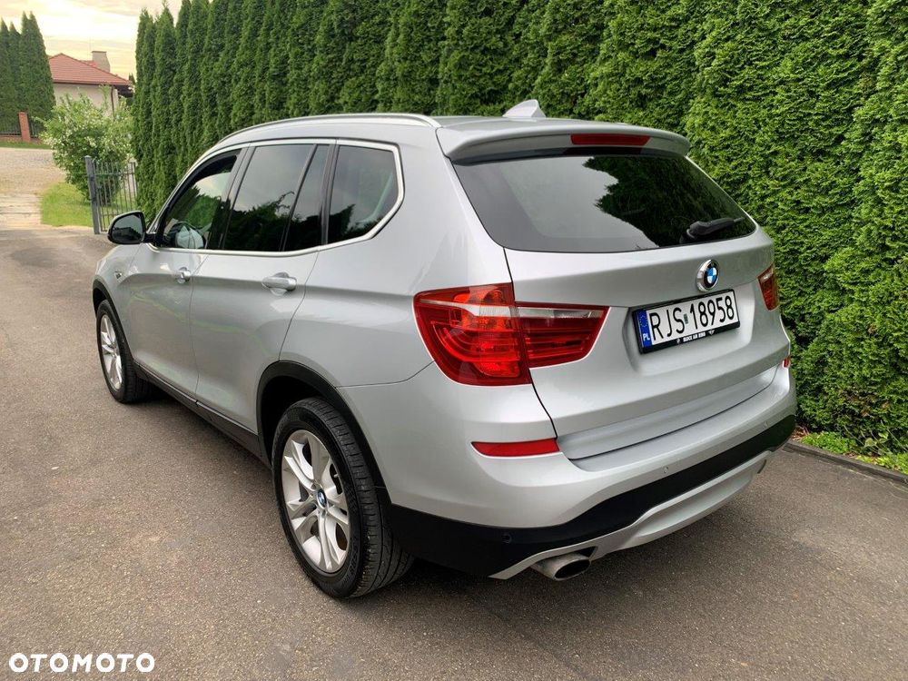 BMW X3 20i xDrive - 20