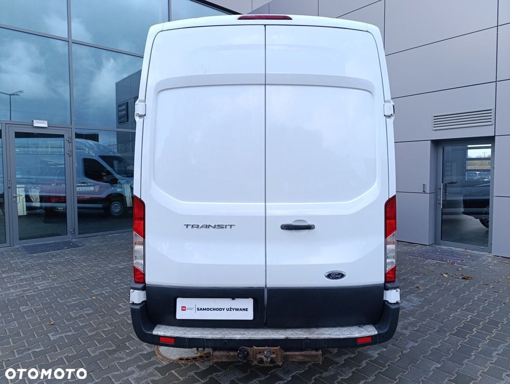 Ford transit trend - 7