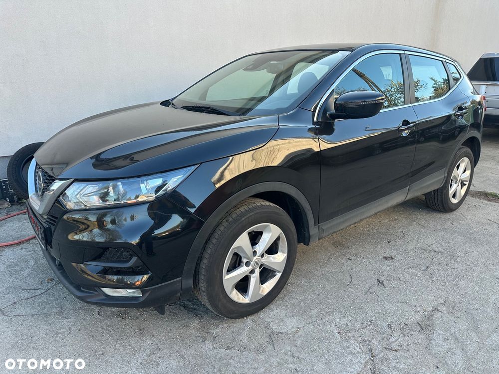 Nissan Qashqai - 2
