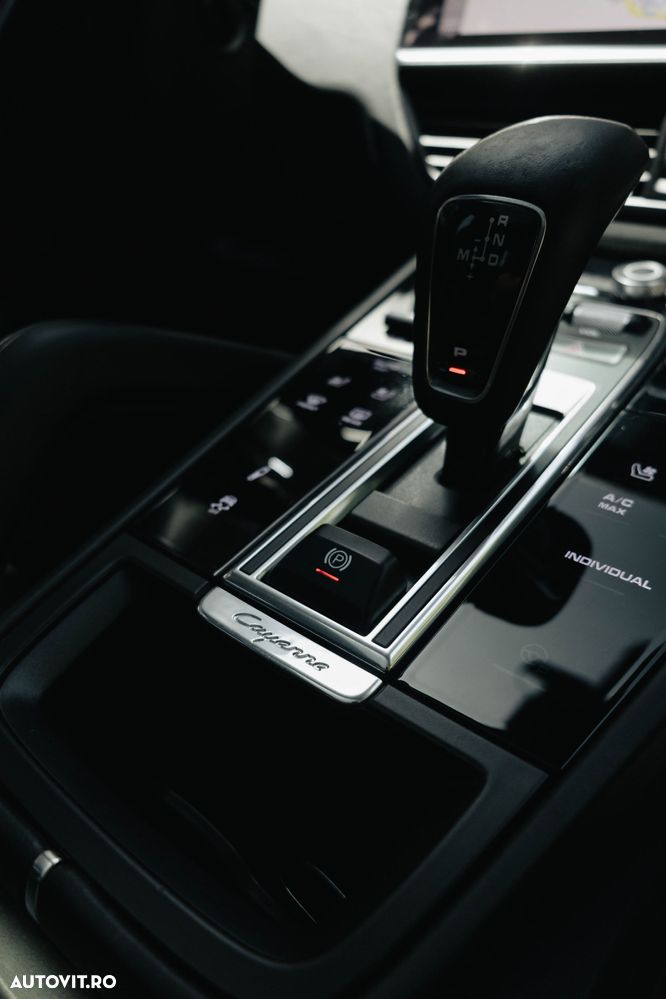 Porsche Cayenne Coupe E-Hybrid Tiptronic S - 9