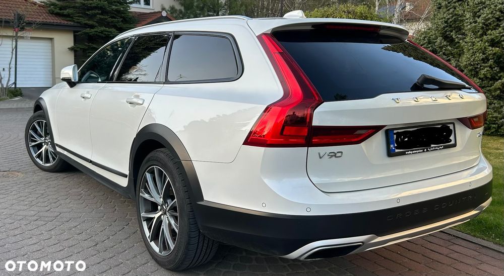 Volvo V90 Cross Country T6 AWD - 2