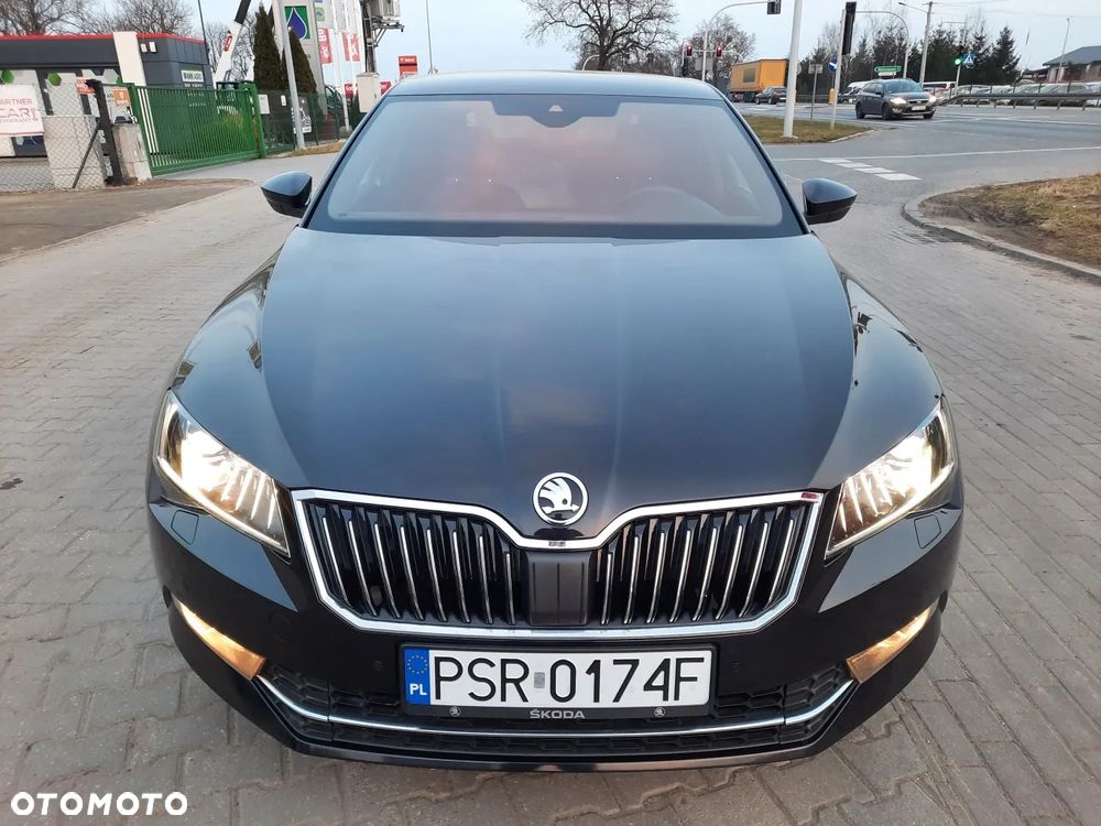 Skoda Superb 1.5 TSI L&K - 3