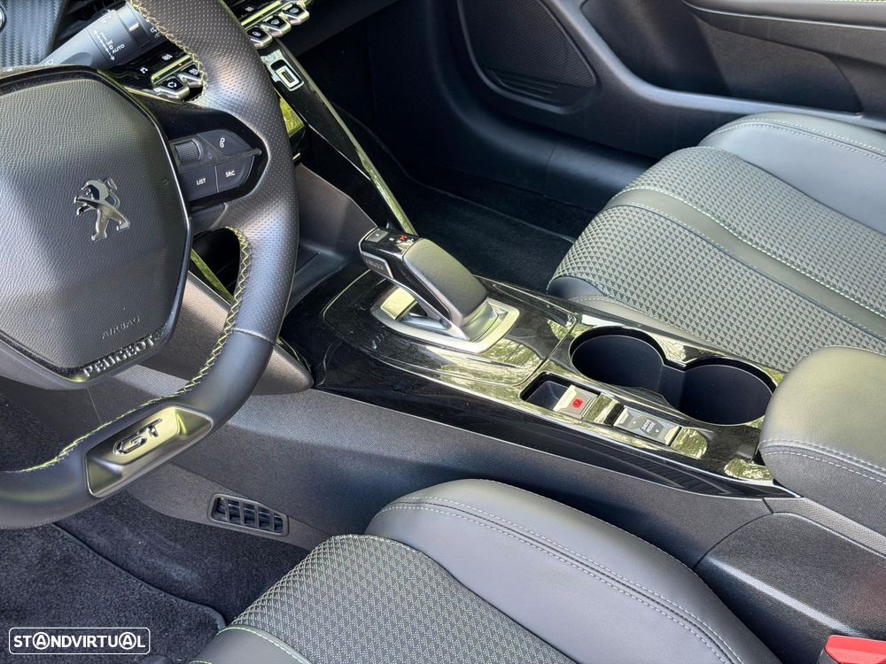 Peugeot e-208 50 kWh GT - 21