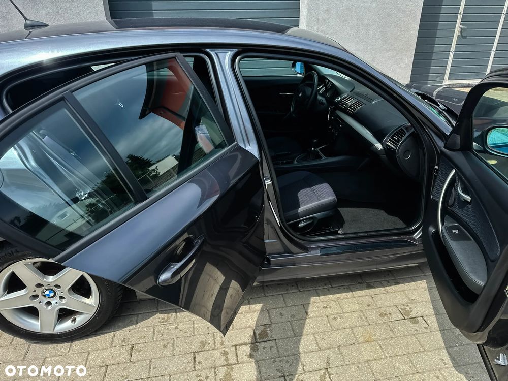 BMW Seria 1 116i - 28