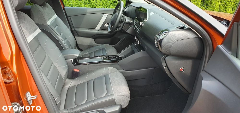 Citroën C4 PureTech 155 Stop&Start EAT8 SHINE - 36