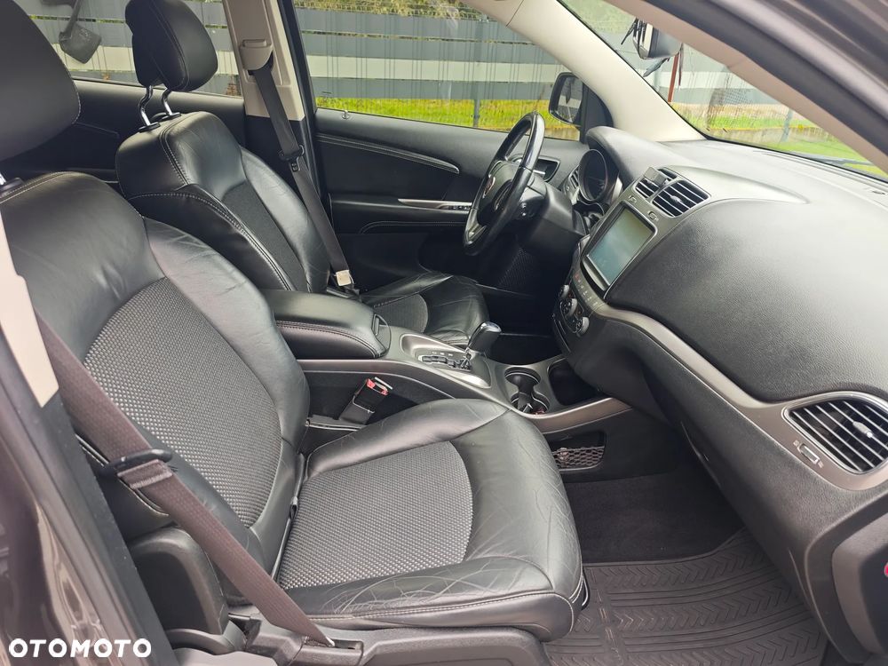Fiat Freemont 2.0 Multijet 16V DPF Automatik Allrad Cross - 18