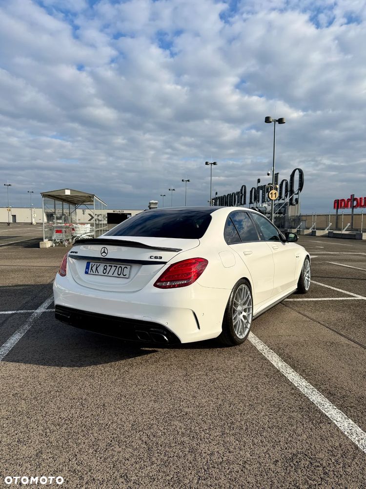 Mercedes-Benz Klasa C AMG 63 - 6