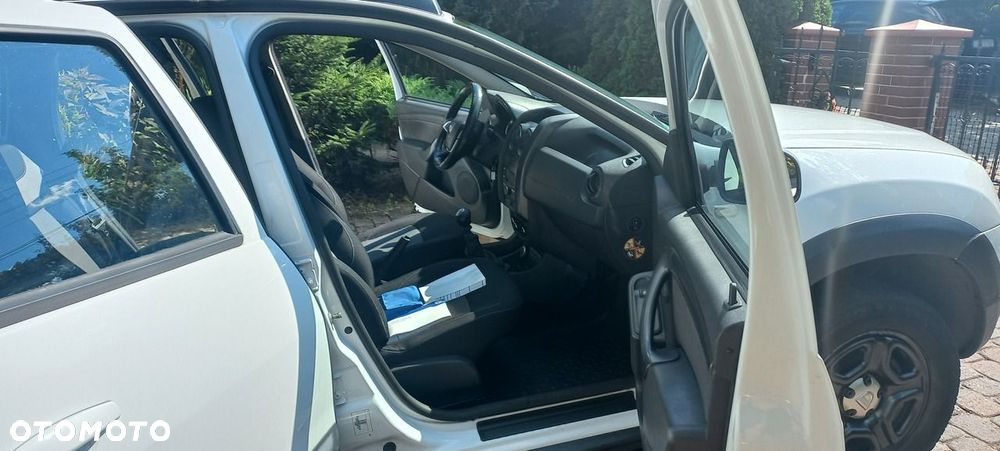 Dacia Duster 1.5 dCi Laureate 4x4 - 17
