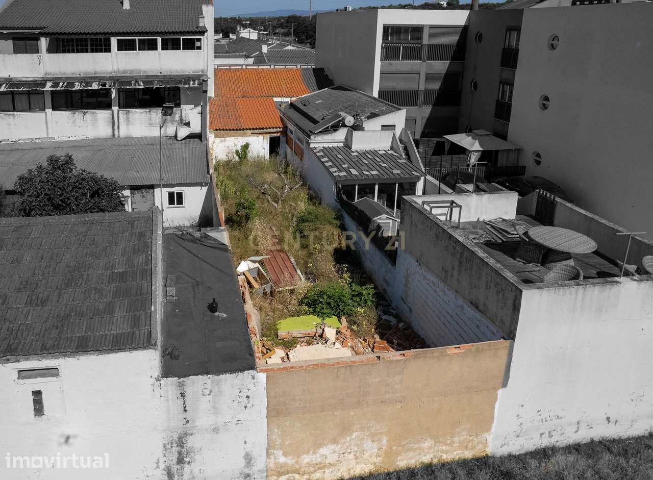 Oportunidade de Investimento: Prédio c/ Projeto Aprovado para 3 Fraçõe - Grande imagem: 4/14