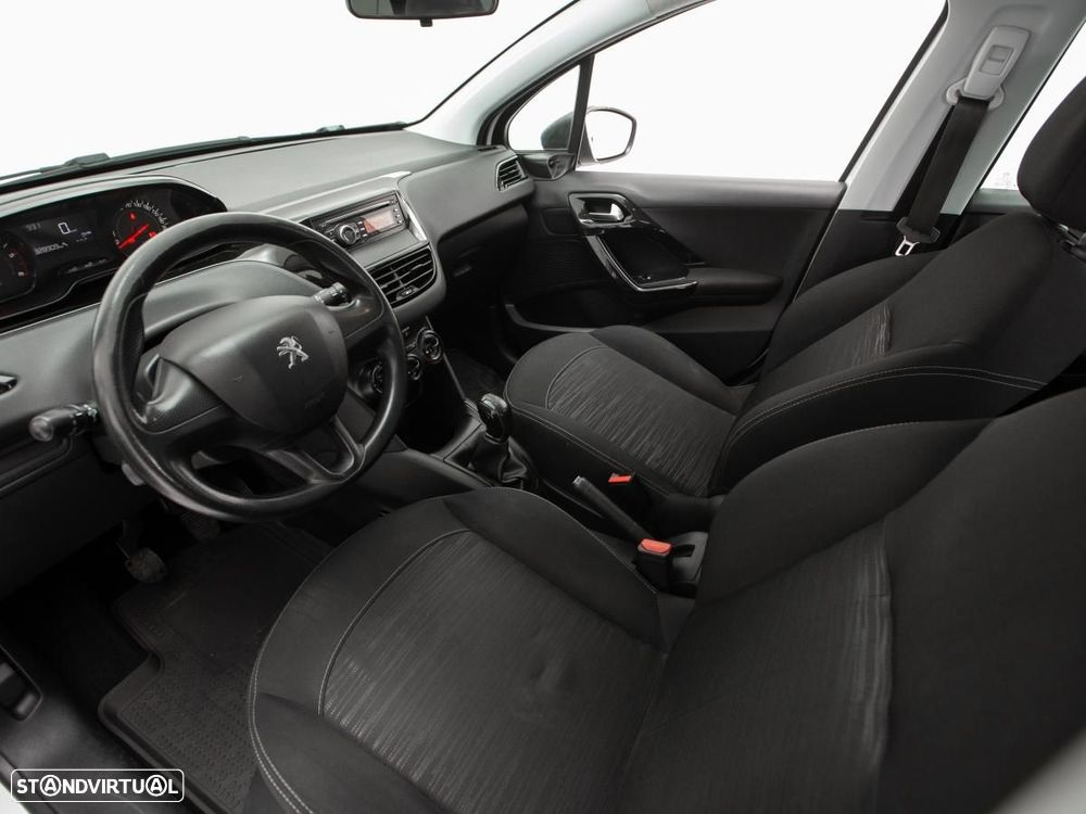 Peugeot 208 1.4 HDi Access - 6