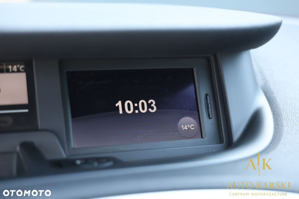 Renault Scenic - 24