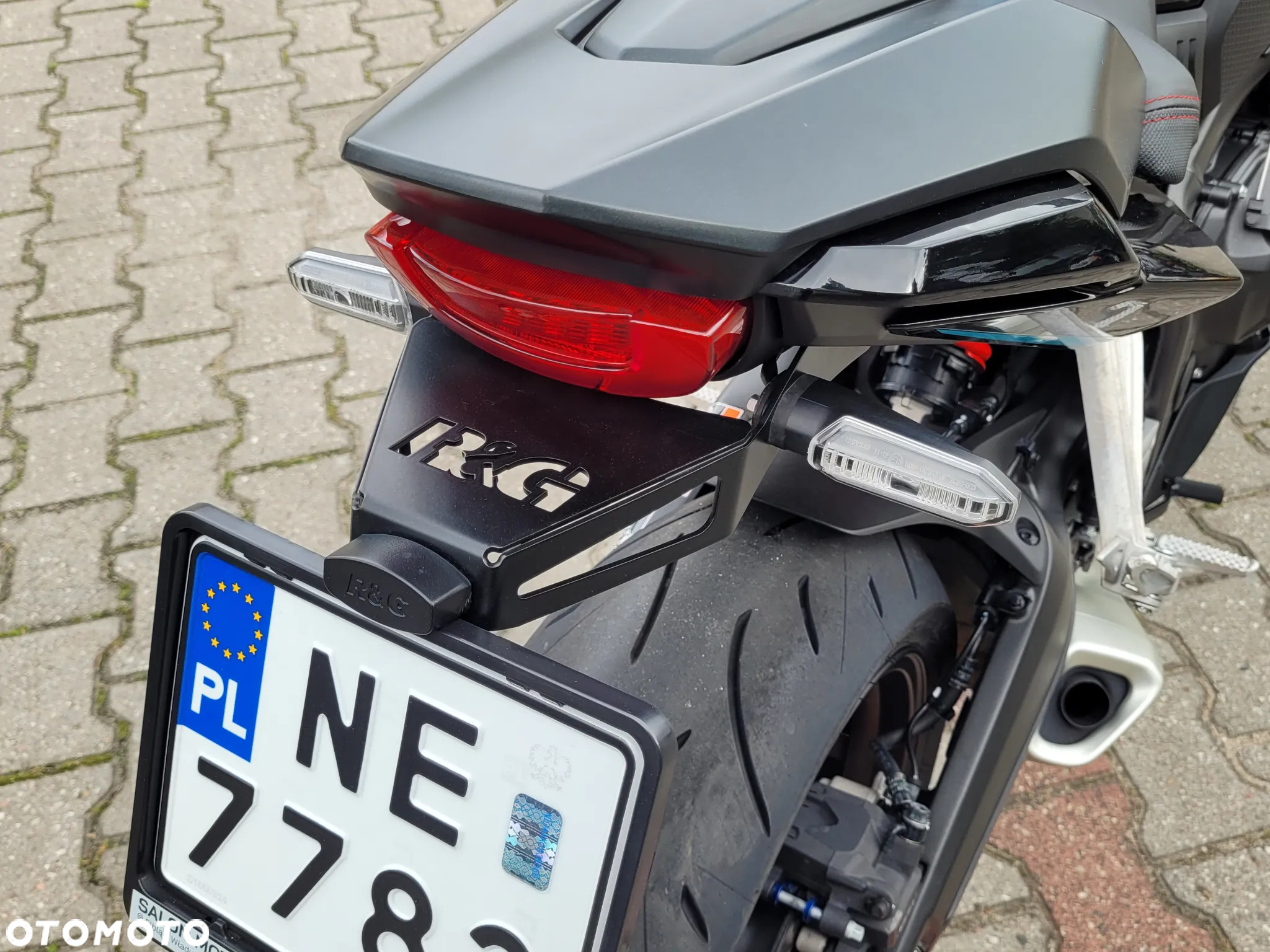 Honda CBR - 18