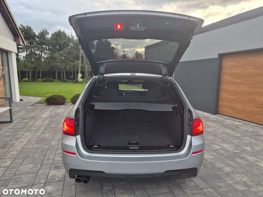 BMW Seria 5 520d xDrive M Sport Edition - 26