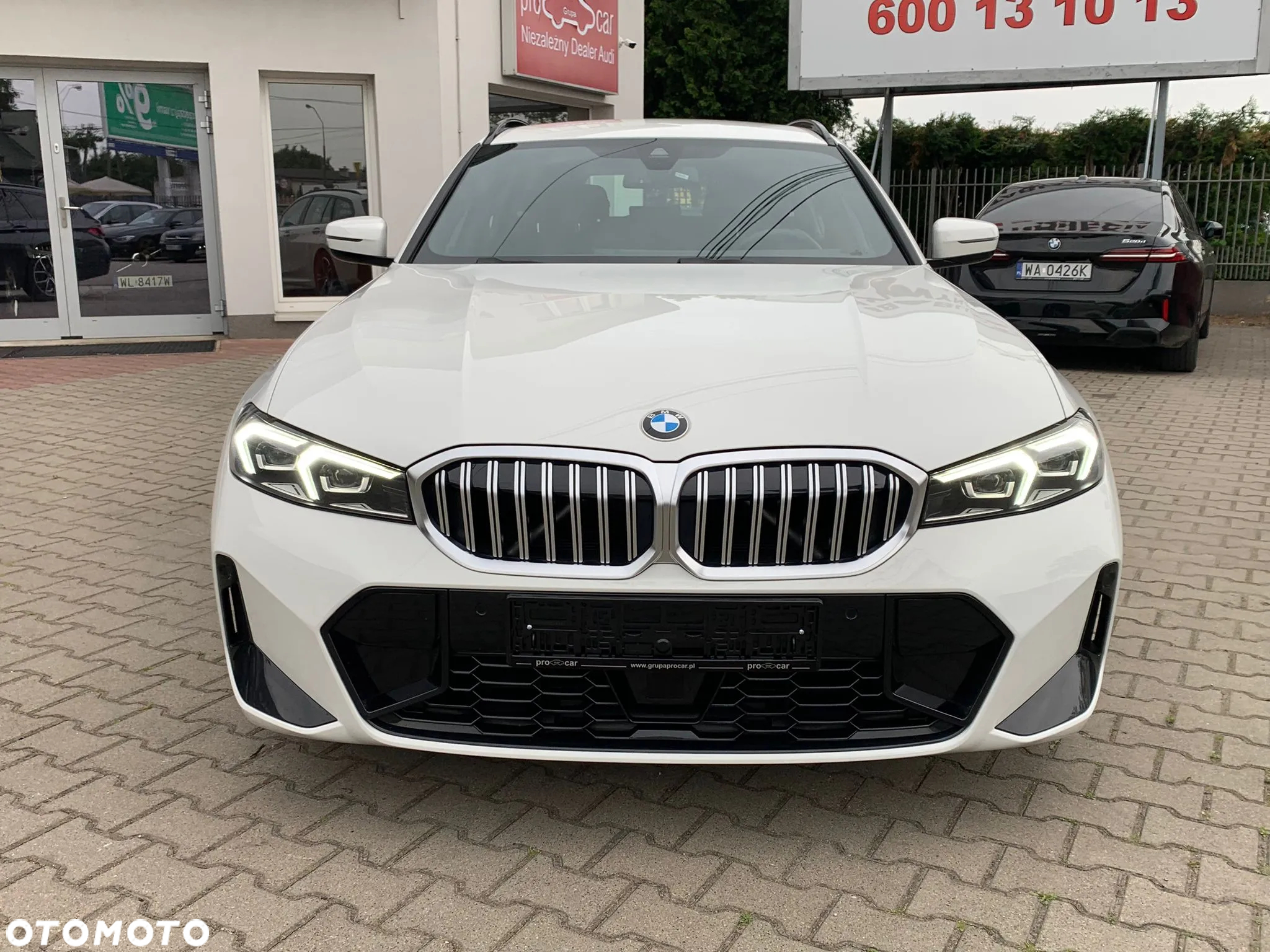BMW Seria 3 330i M Sport - 2