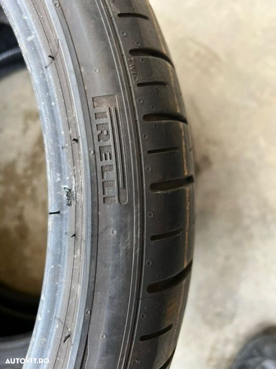 vând 2 anvelope 235/35/19 Pirelli de vară ca noi - 5